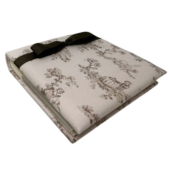 Pink Brown Toile Padded Fabric Photo Album Bow Holds 200 4x6 Photos Gift Baby - Picture 4 of 15